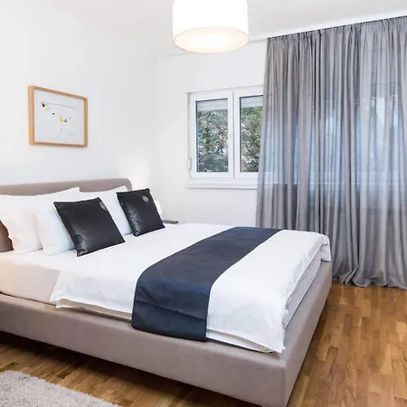 Apartment One Bedroom Sima